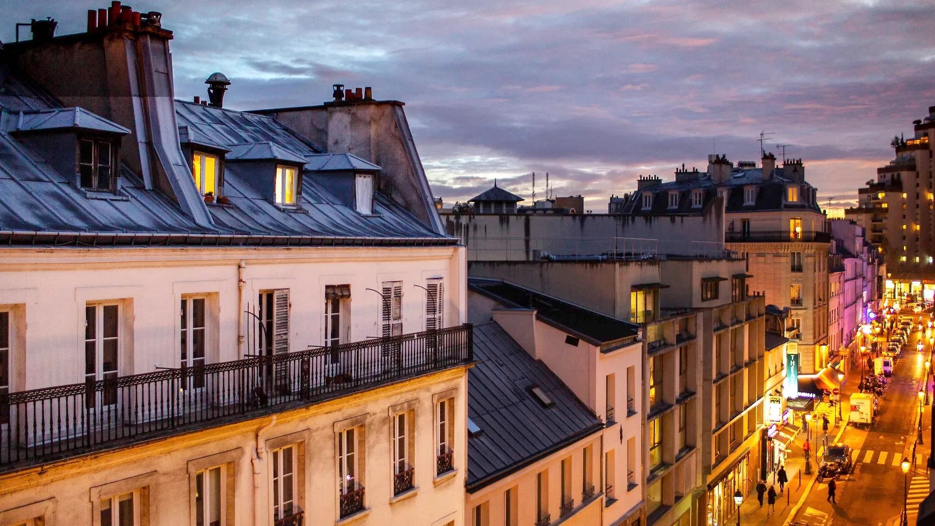 Mercure Centre Gare Montparnasse 4*