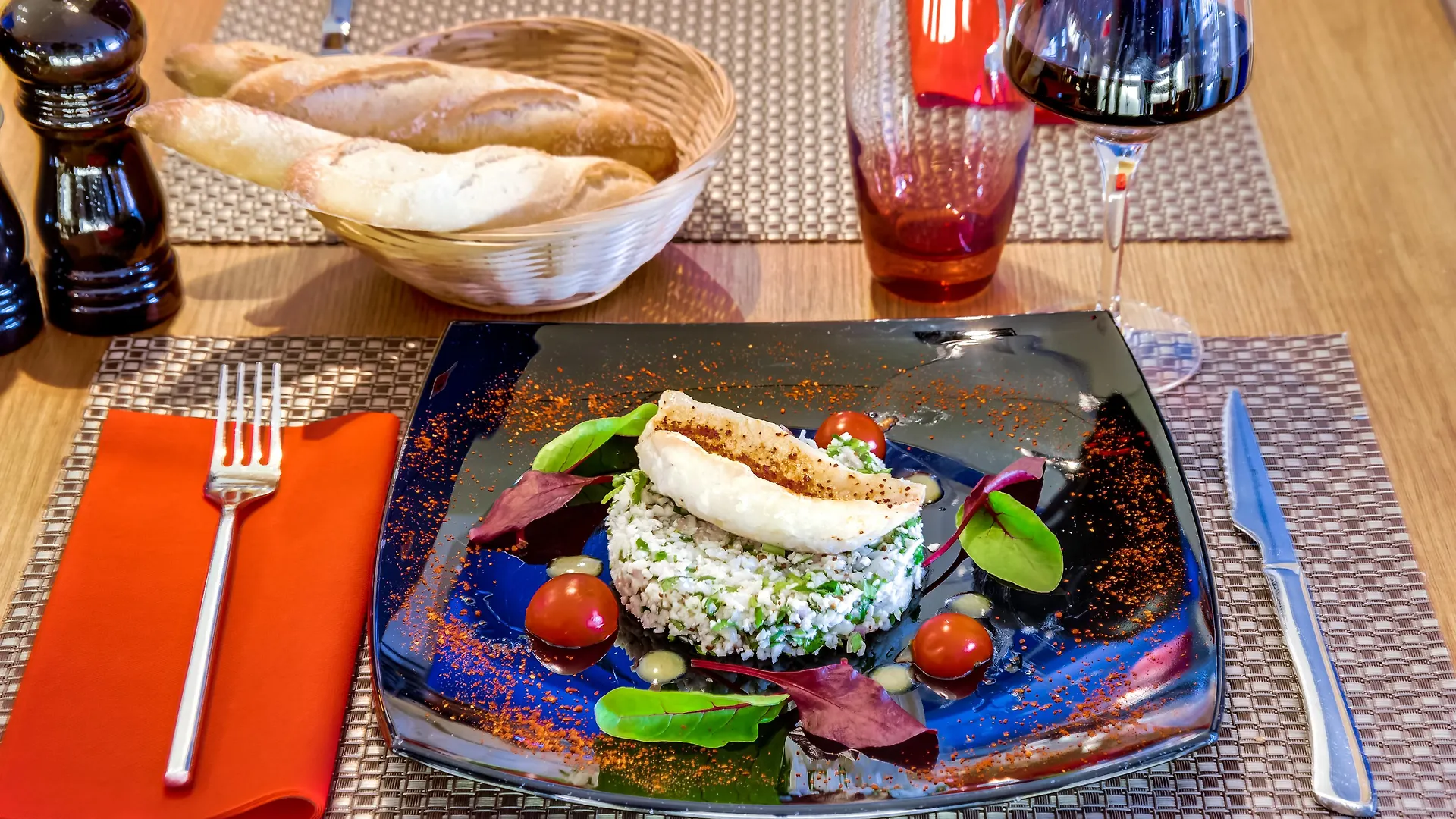 Hotel Mercure Centre Gare Montparnasse Parigi