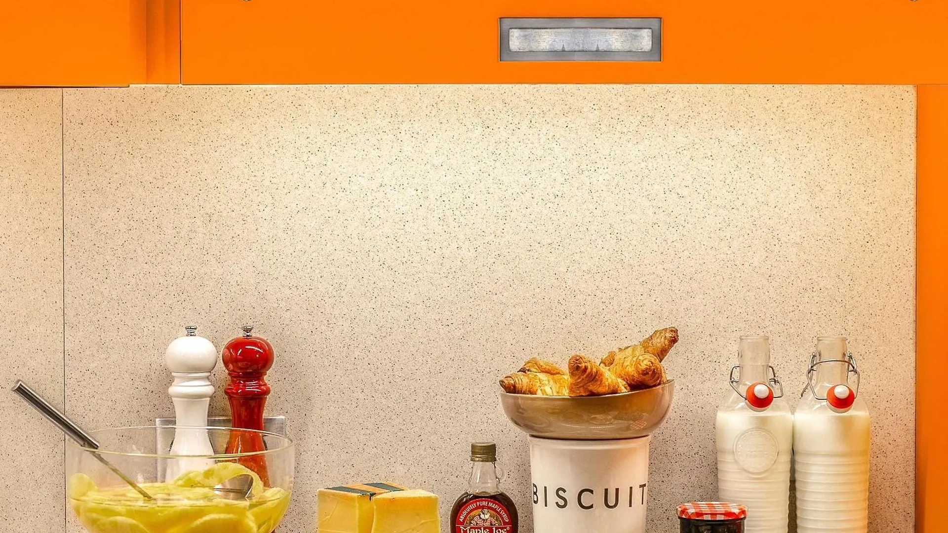 Mercure Centre Gare Montparnasse 4*
