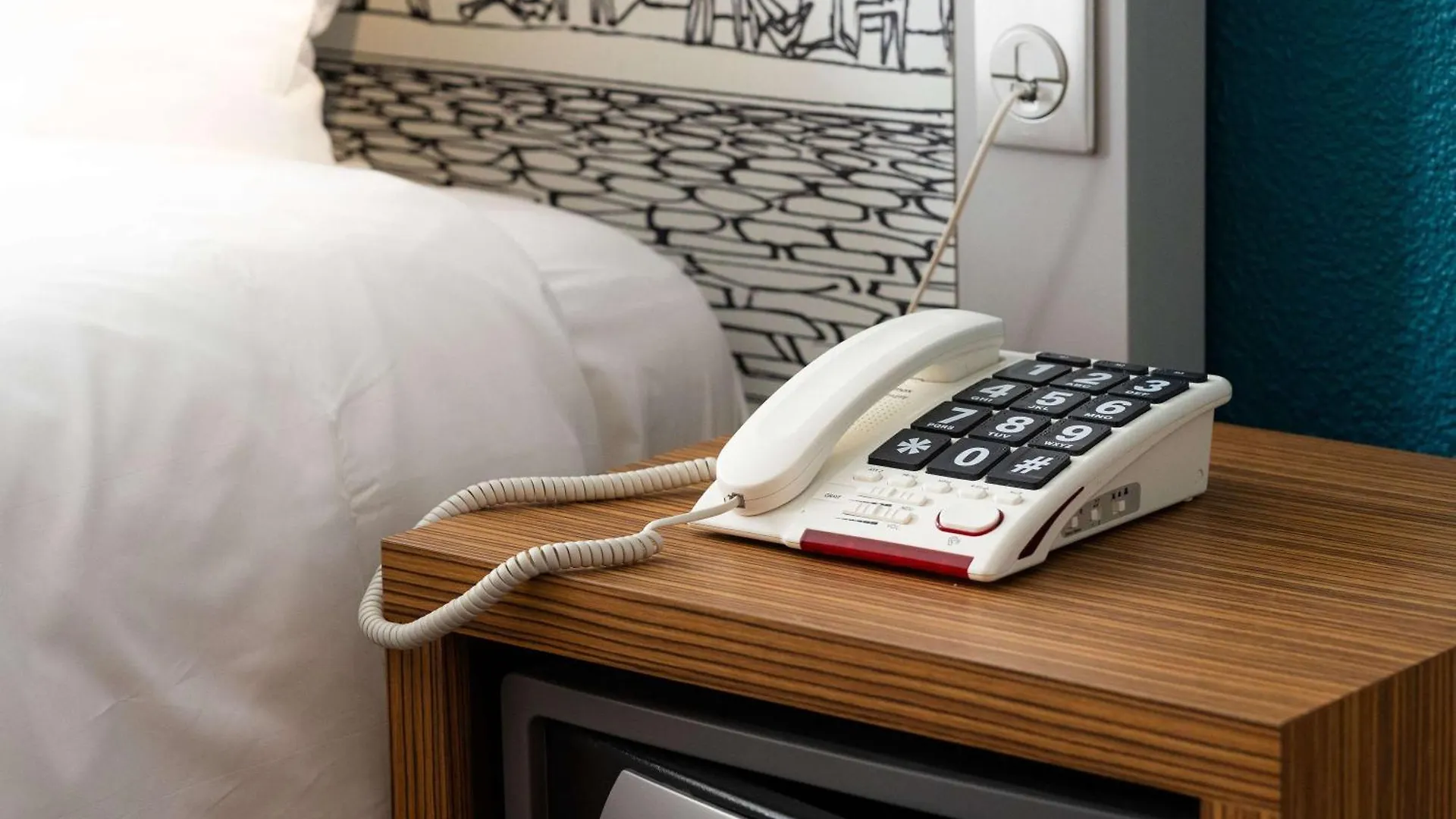Szálloda Mercure Centre Gare Montparnasse 4*