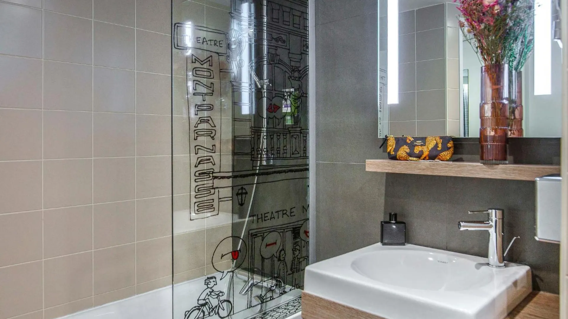 Hotel Mercure Centre Gare Montparnasse 4*